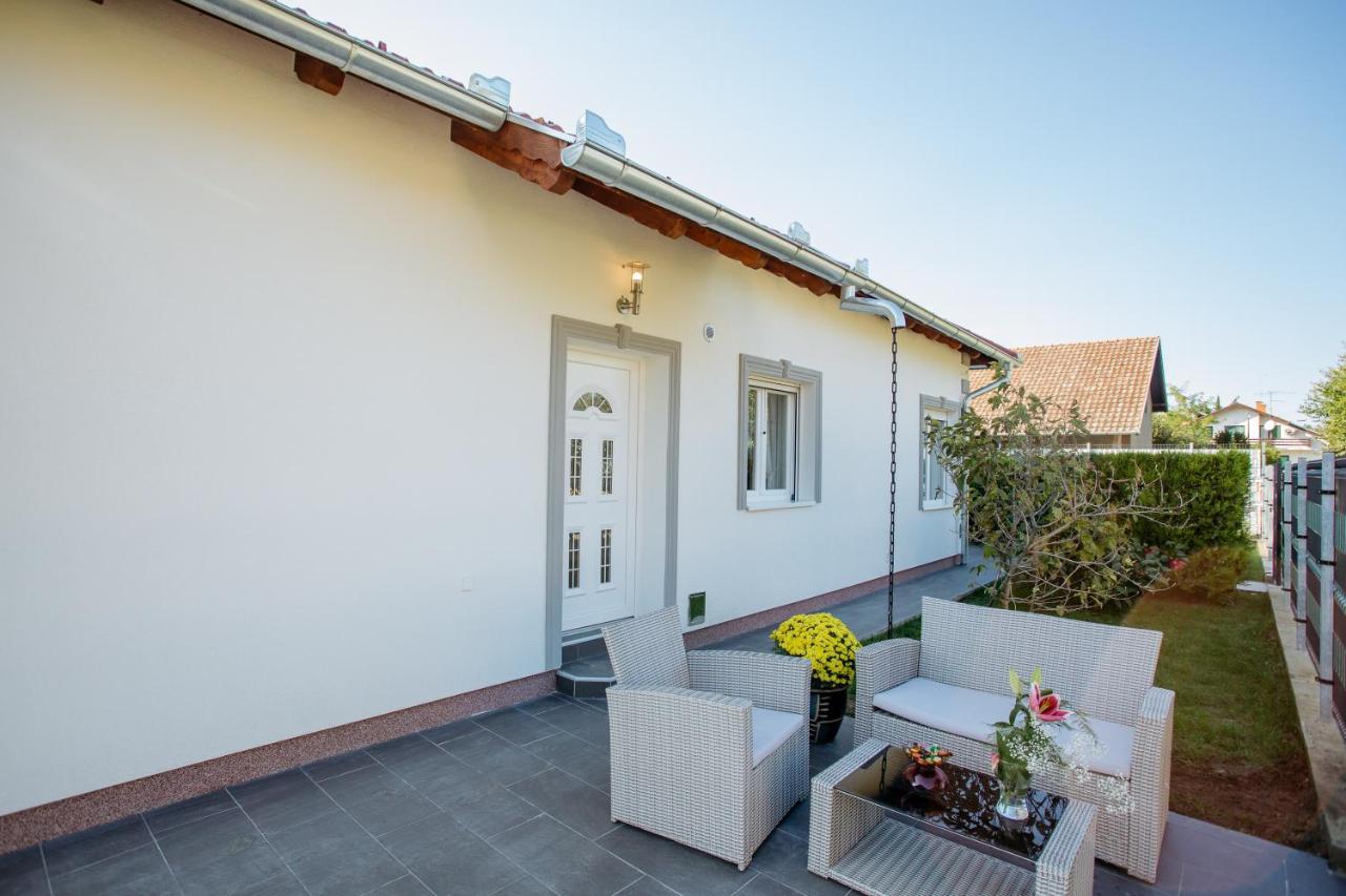 Apartmani Mikic Palić Buitenkant foto