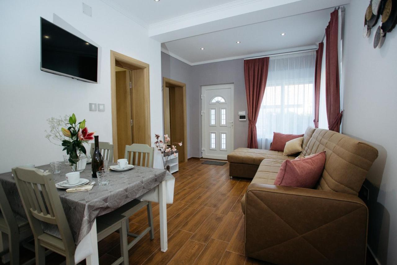 Apartmani Mikic Palić Buitenkant foto