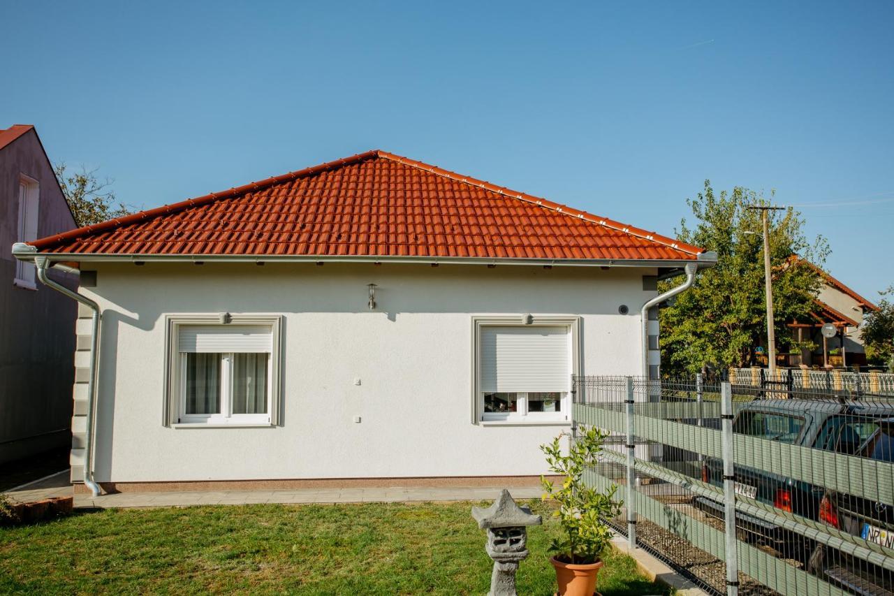 Apartmani Mikic Palić Buitenkant foto